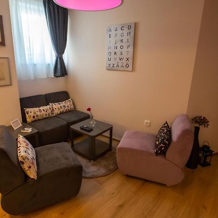 Charming Apartment In Shtip'S Downtown Štip Zewnętrze zdjęcie