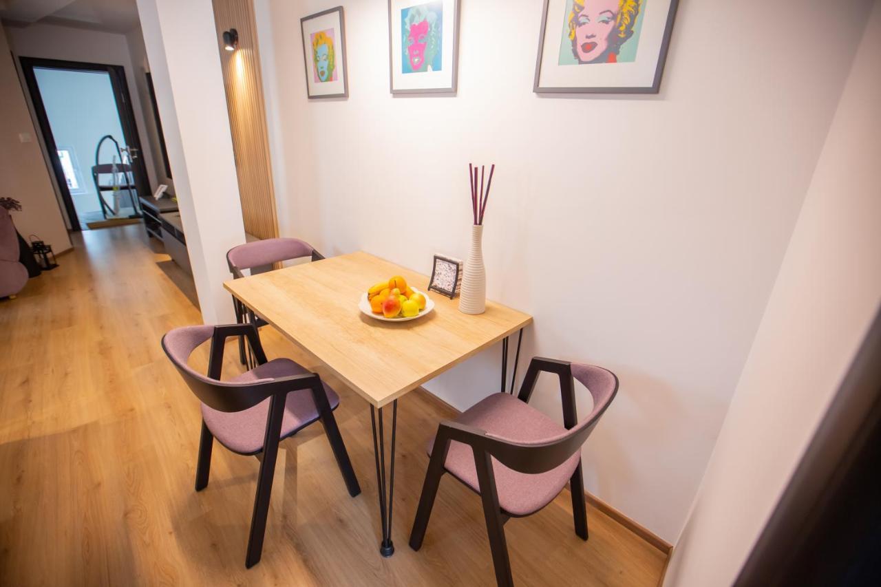 Charming Apartment In Shtip'S Downtown Štip Zewnętrze zdjęcie